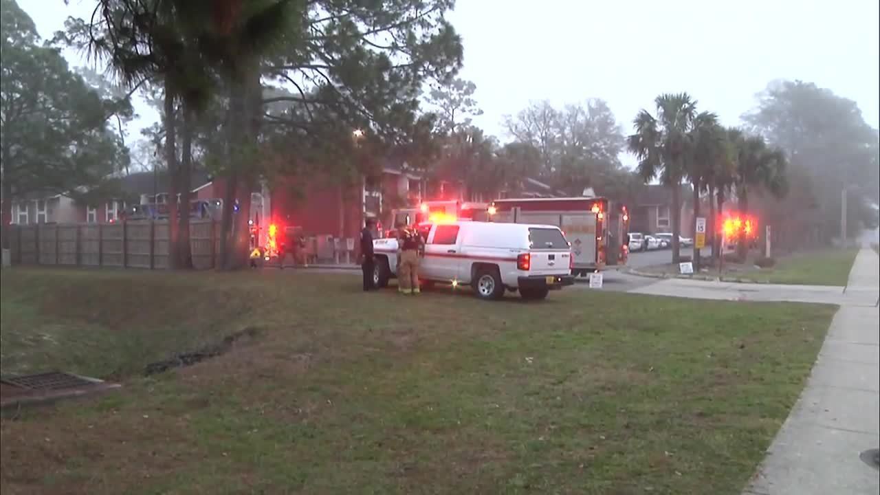 4 apartments burned in fire